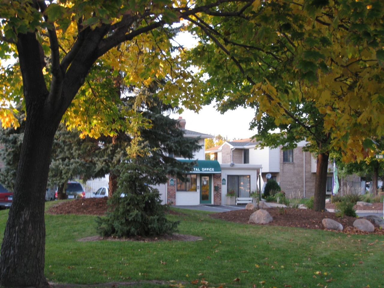 Auburn Townhomes Image 35