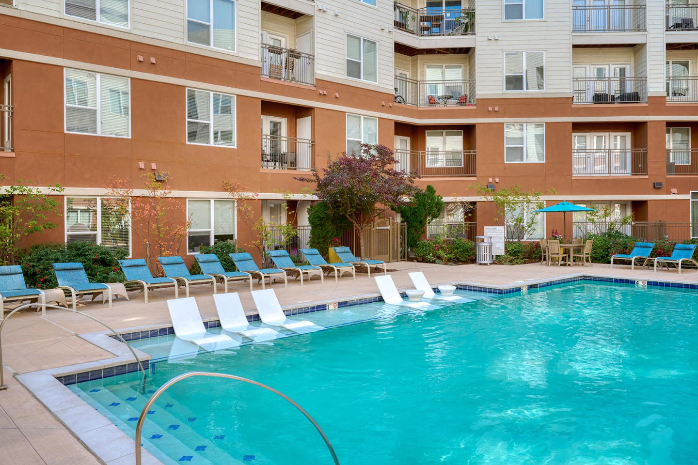 Helios Apartments Image 20