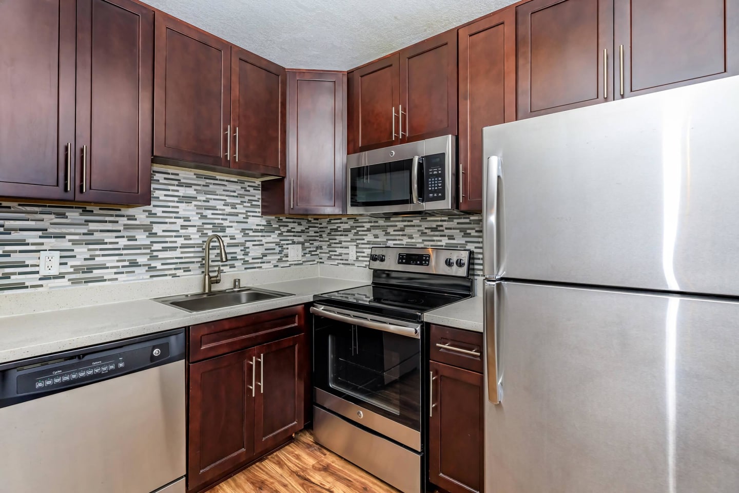 Ladera Woods Image 34