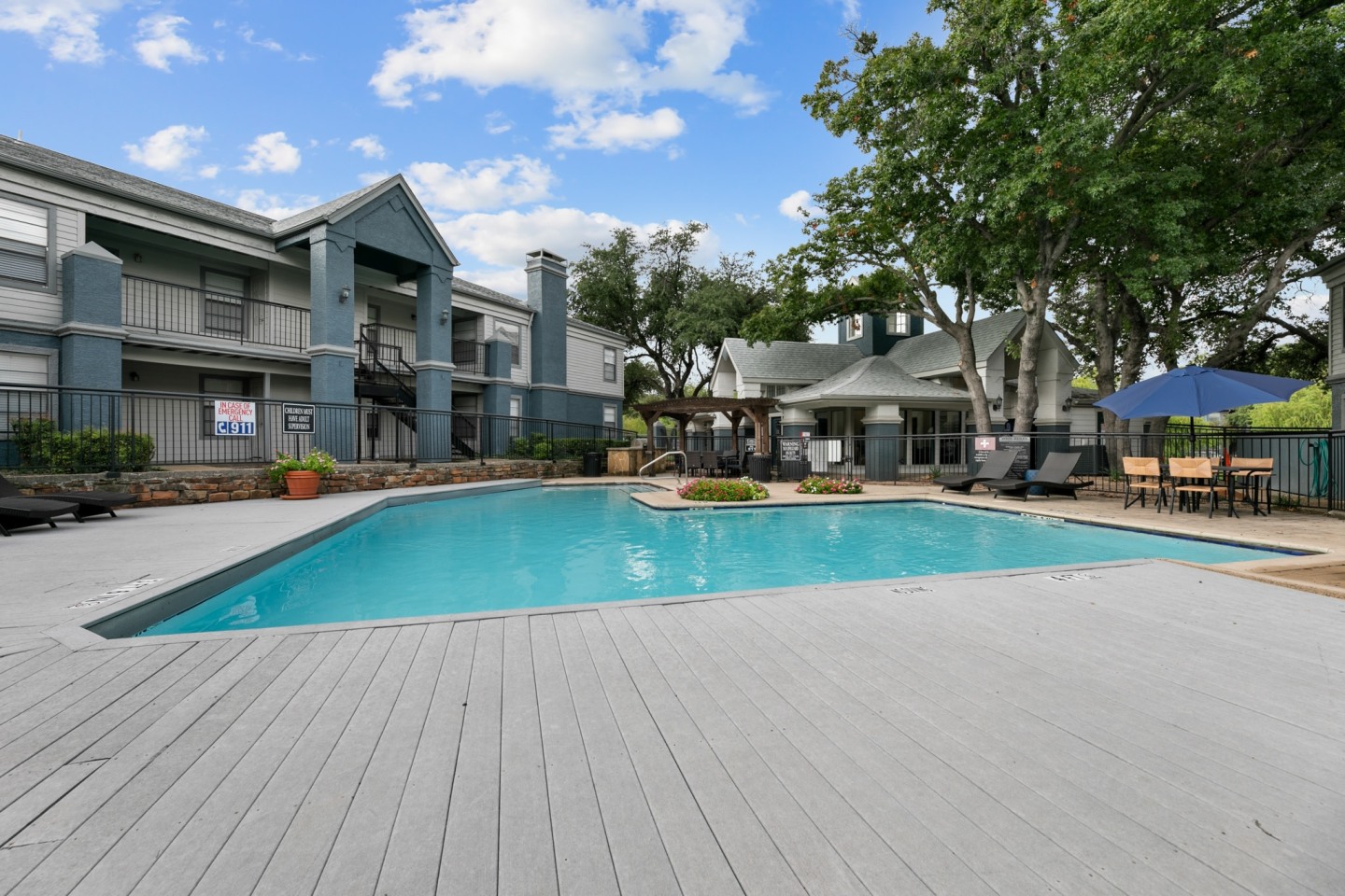 5636 Apartment Homes Image 6
