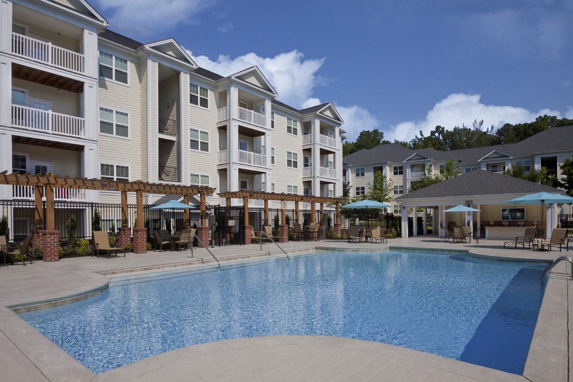 Chancery Village Apartments and Townhomes Image 3