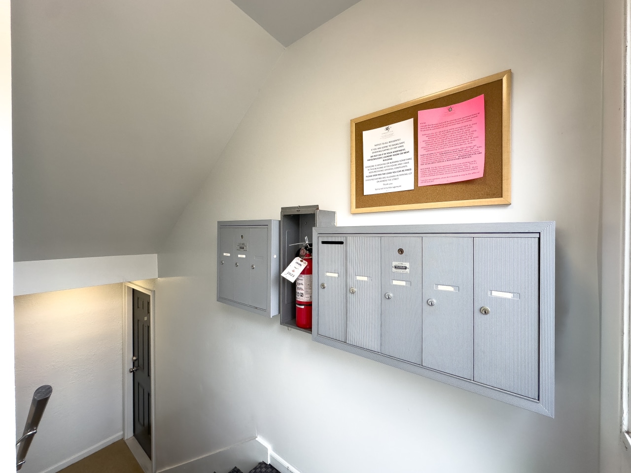 Somerset Villa Apartments Image 12