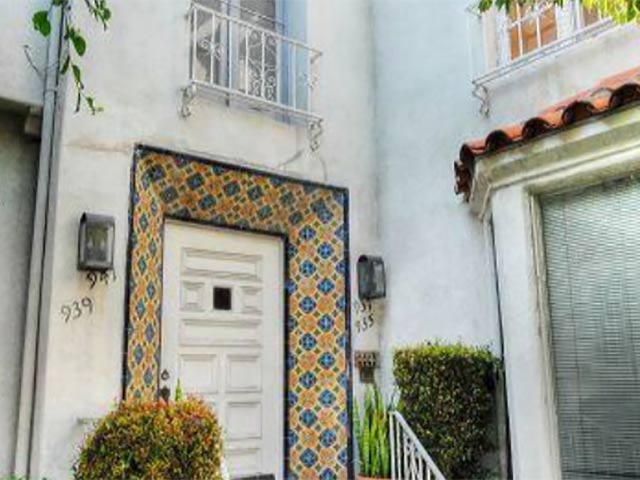 935 S Sherbourne Dr Image 2