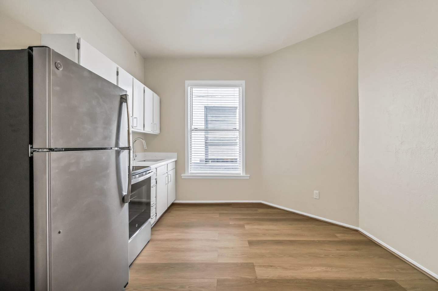 57 Taylor Image 18
