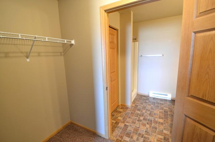 Sidney Apartments Image 5