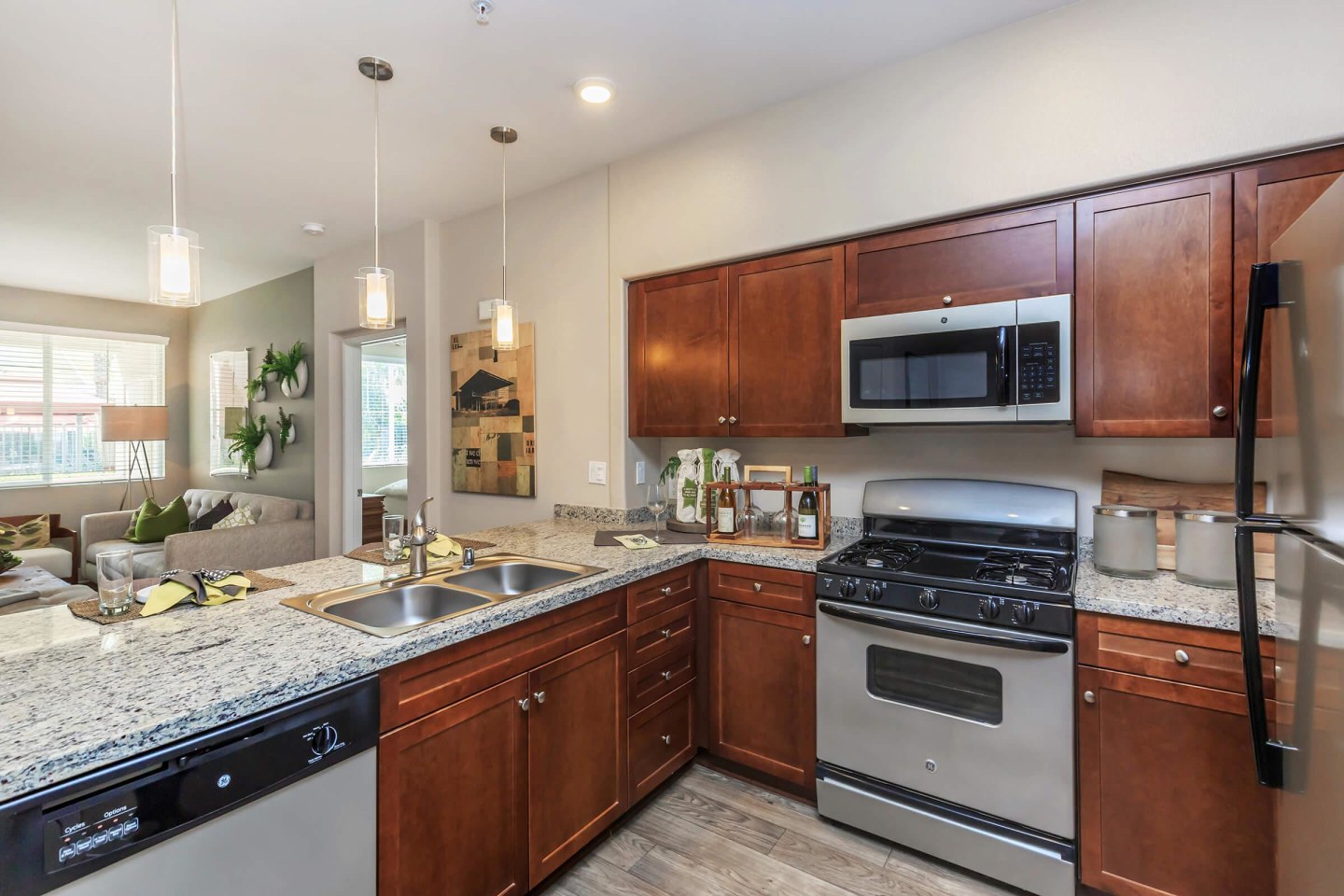 Sendero Gateway Apartment Homes Image 88