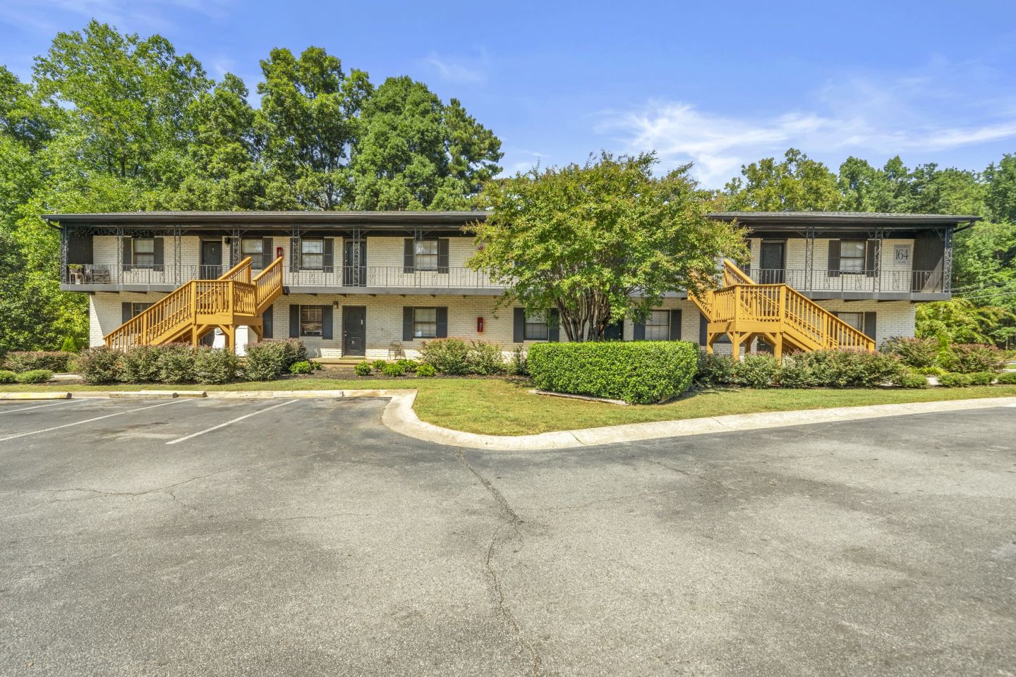 Woodland Falls Apartments Image 19