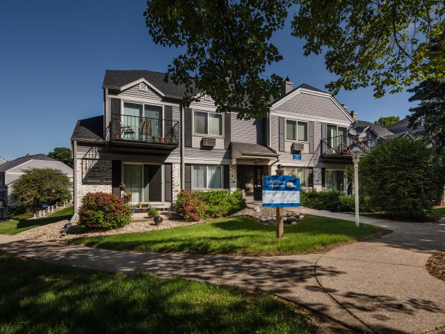 Yorktown Apartments Image 14