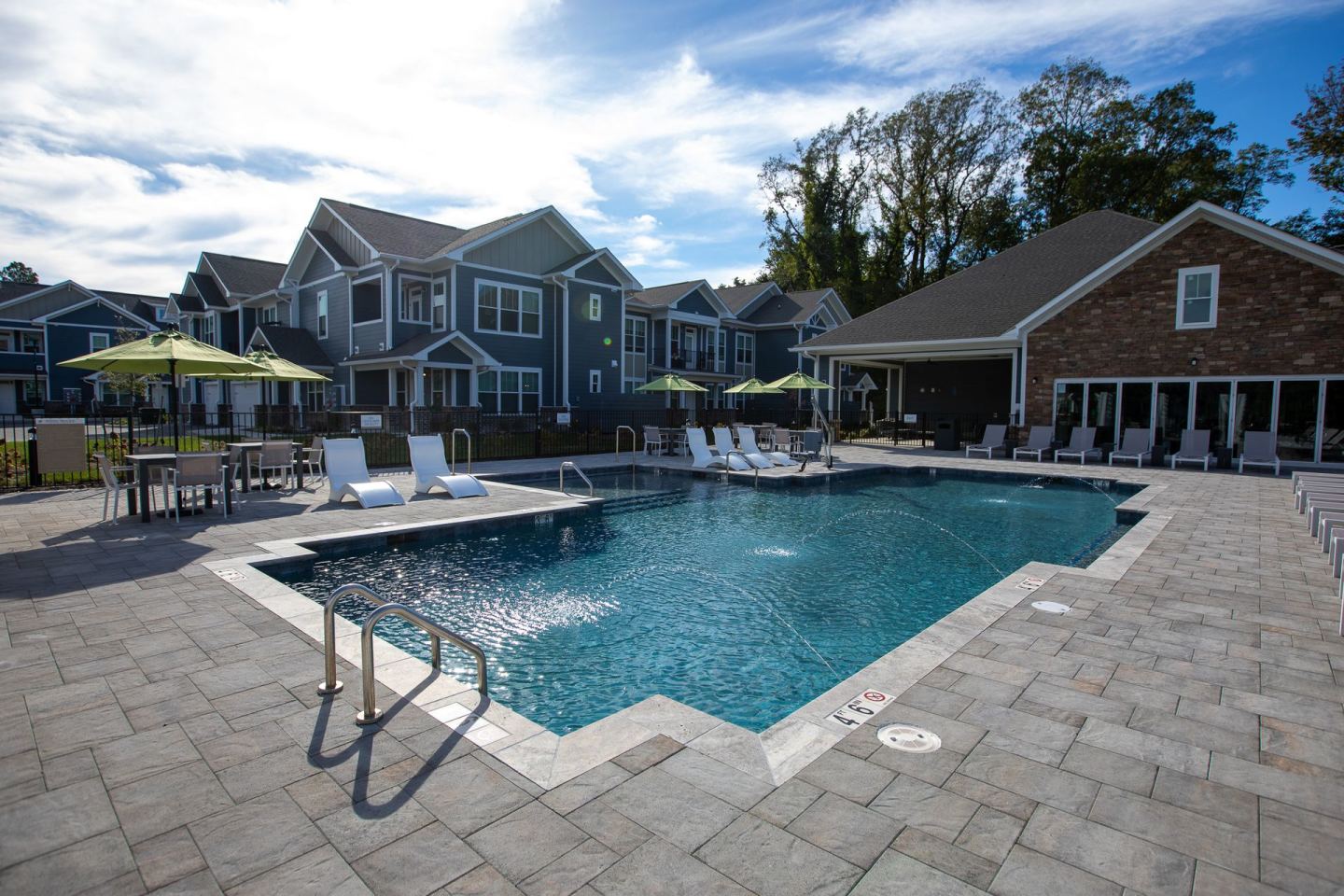 Lake Taylor Pointe Image 42