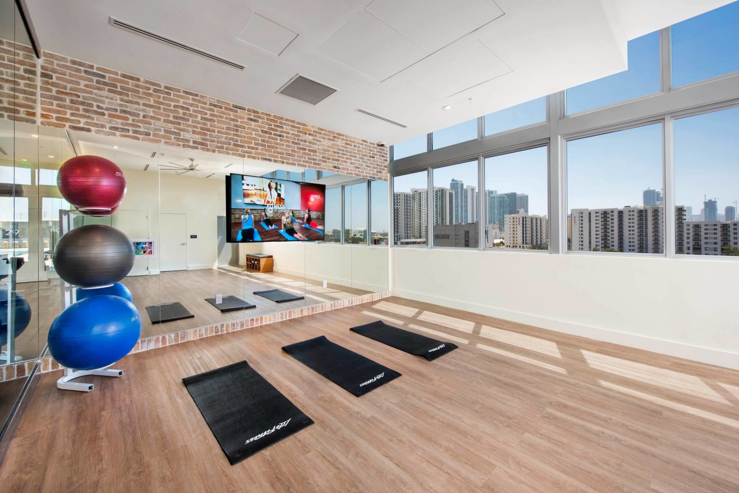 AMLI Midtown 29 Image 16
