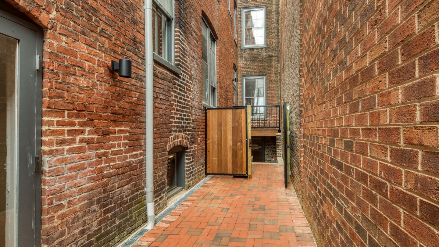 The Edgar at Linden Row Image 5