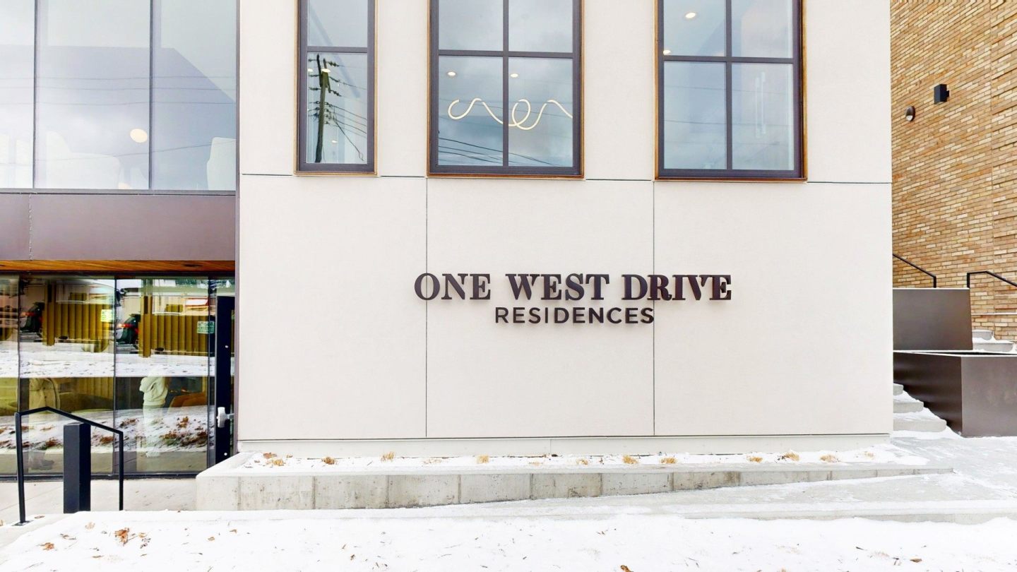 One West Drive Image 103