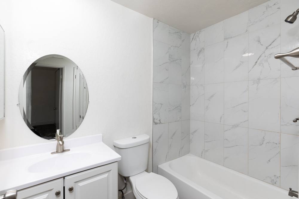 Garden Hill Apartments Image 11