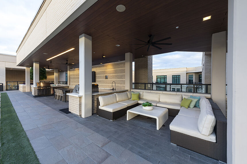 NOVEL River Oaks by Crescent Communities Image 69