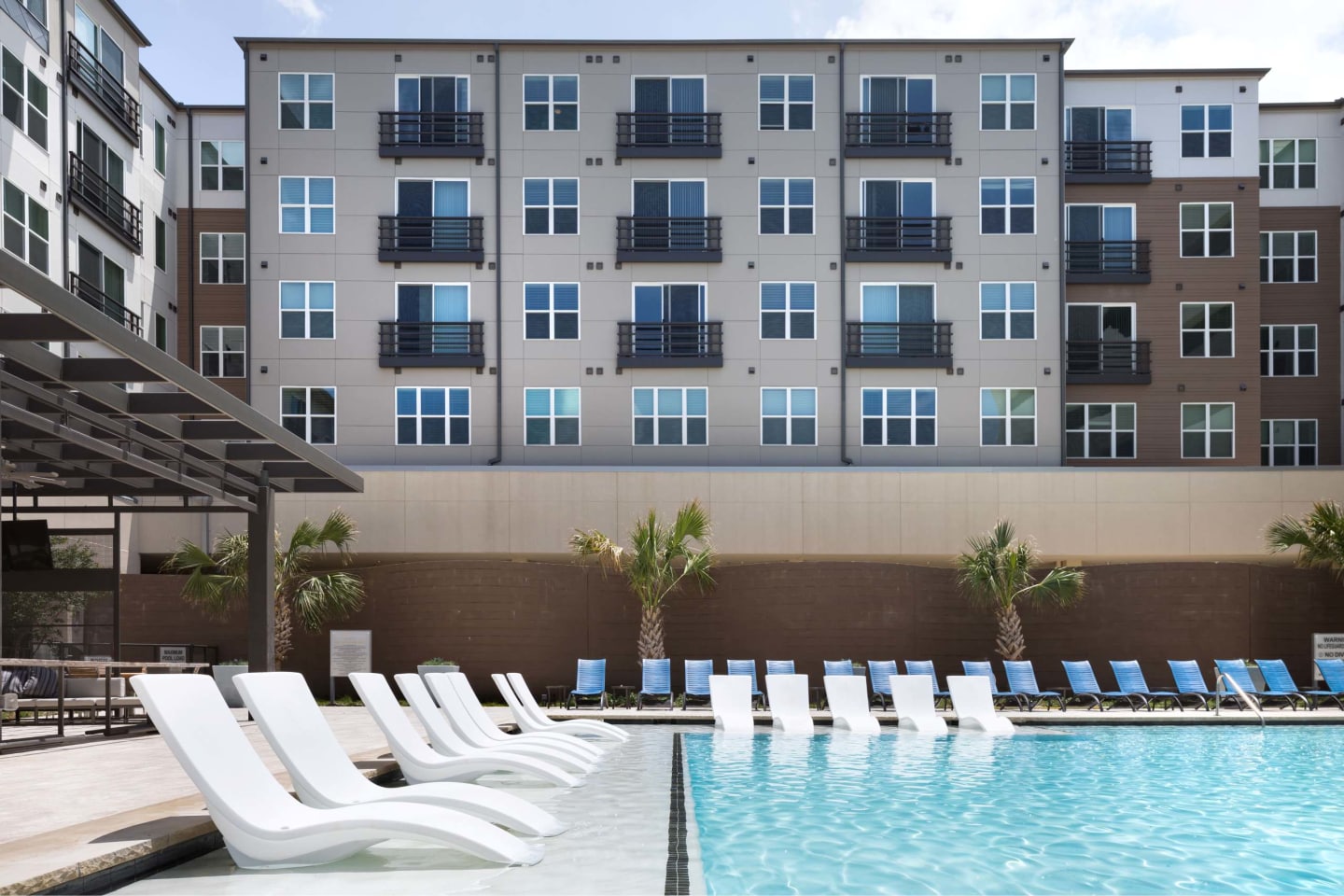 The Grand at Legacy West Image 12