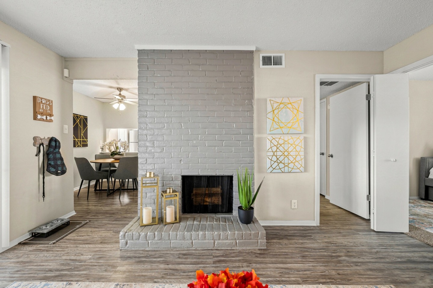 Keller Oaks Apartments Image 7