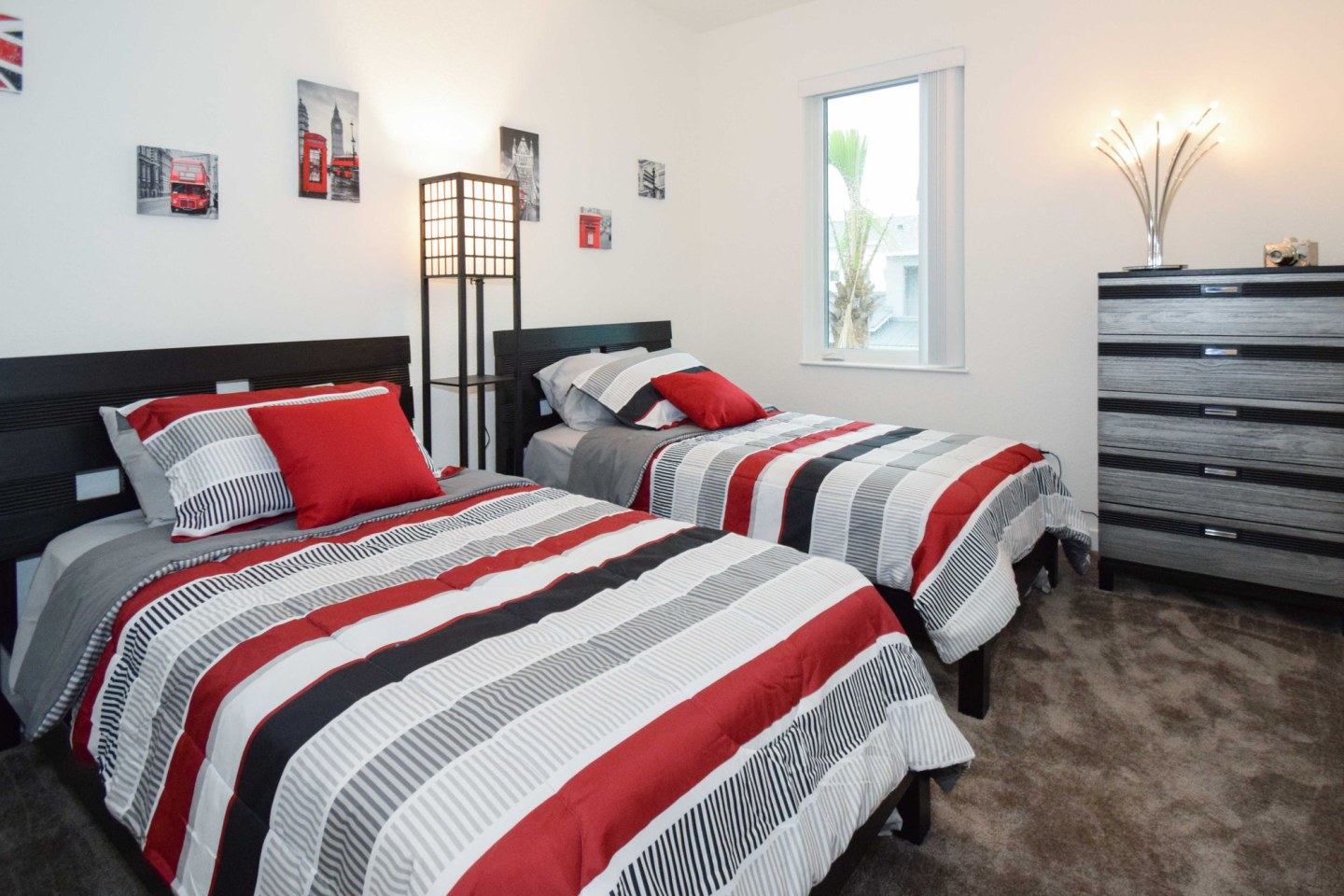 Torino Lakes Rental Townhomes Image 17
