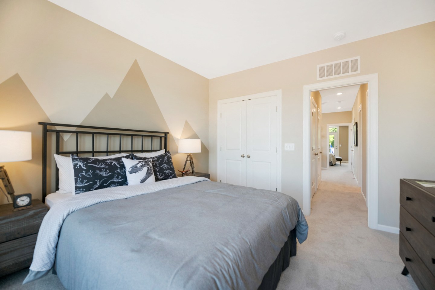 Refinery Townhomes Image 16