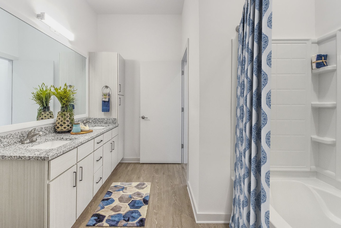 The Griff Luxury Apartments Image 5