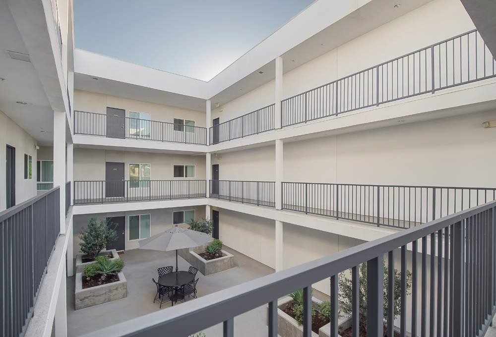 Valley Street Apartments Image 13