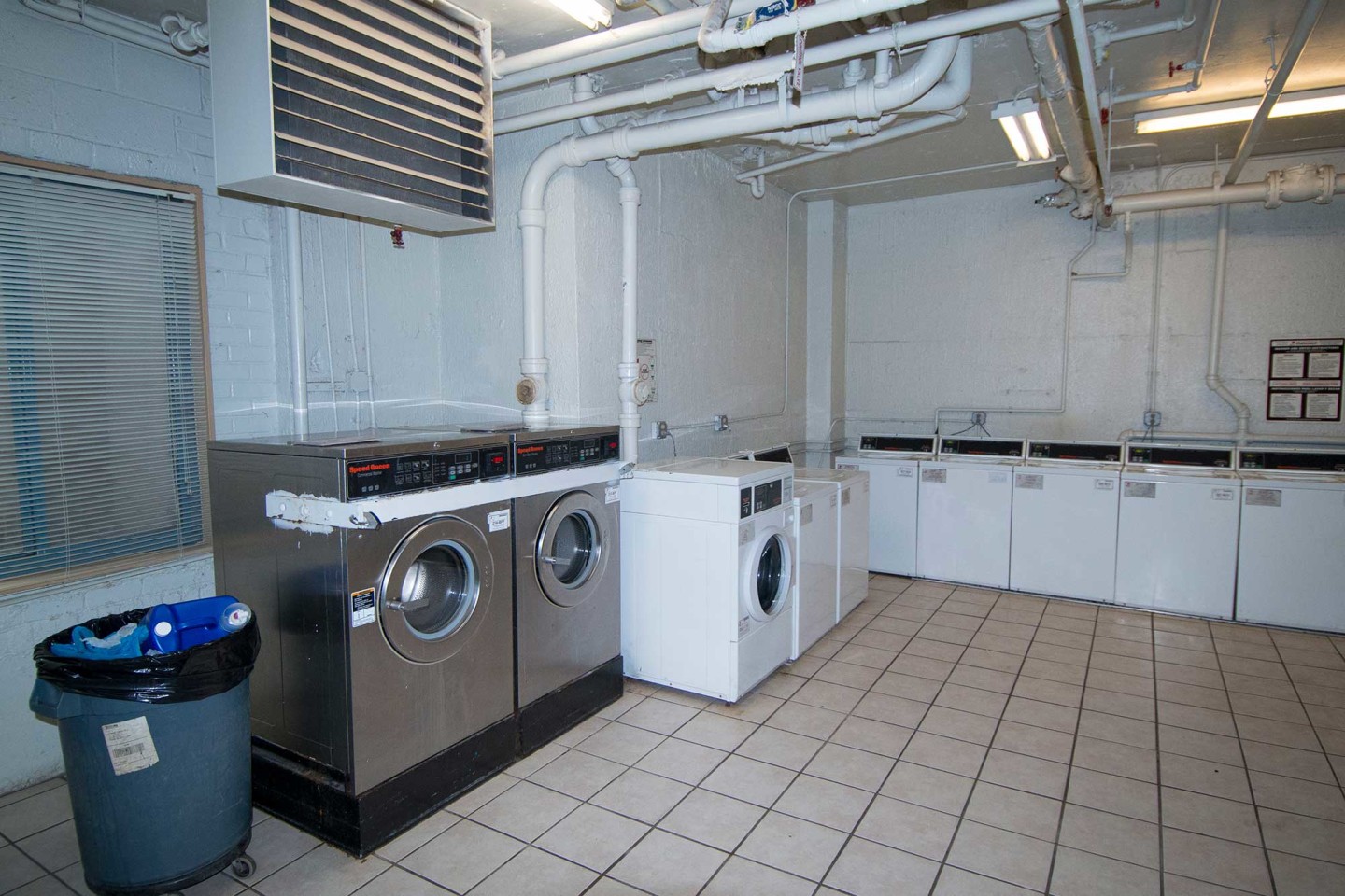 Steward Tower Apartments Image 24
