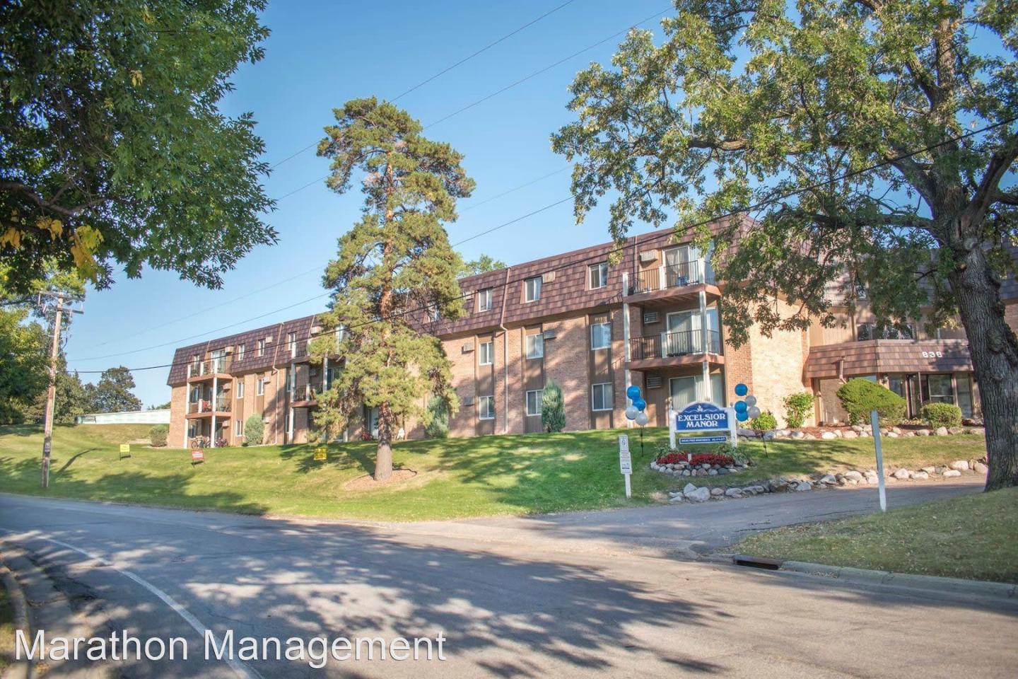 Excelsior Manor Image 13