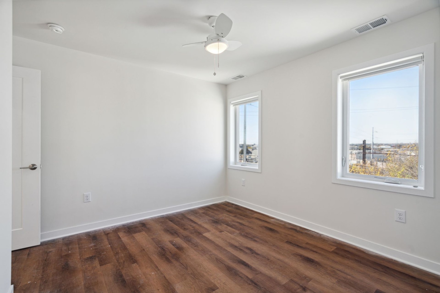 Graduate Pointe Image 77