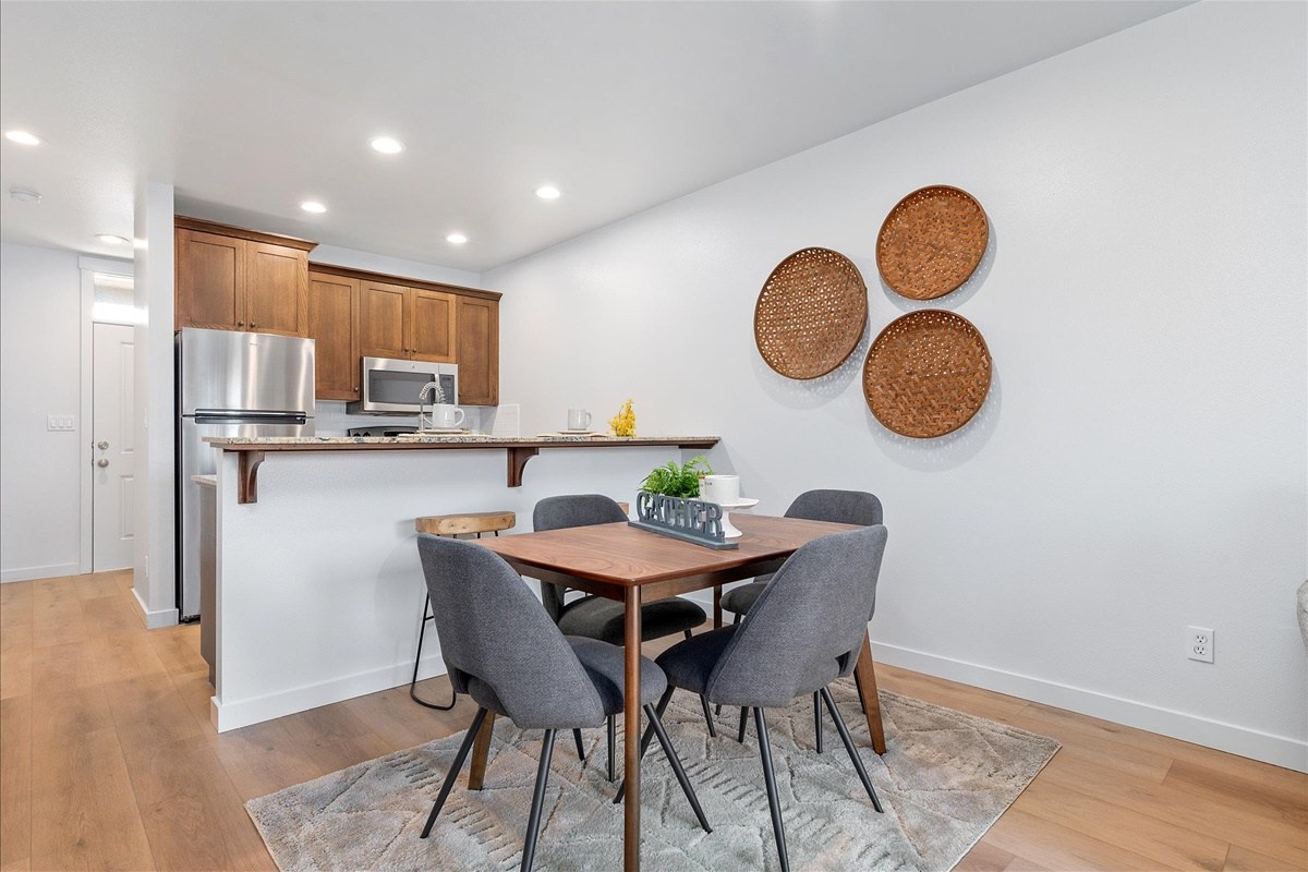 Linder Springs Townhomes Image 5