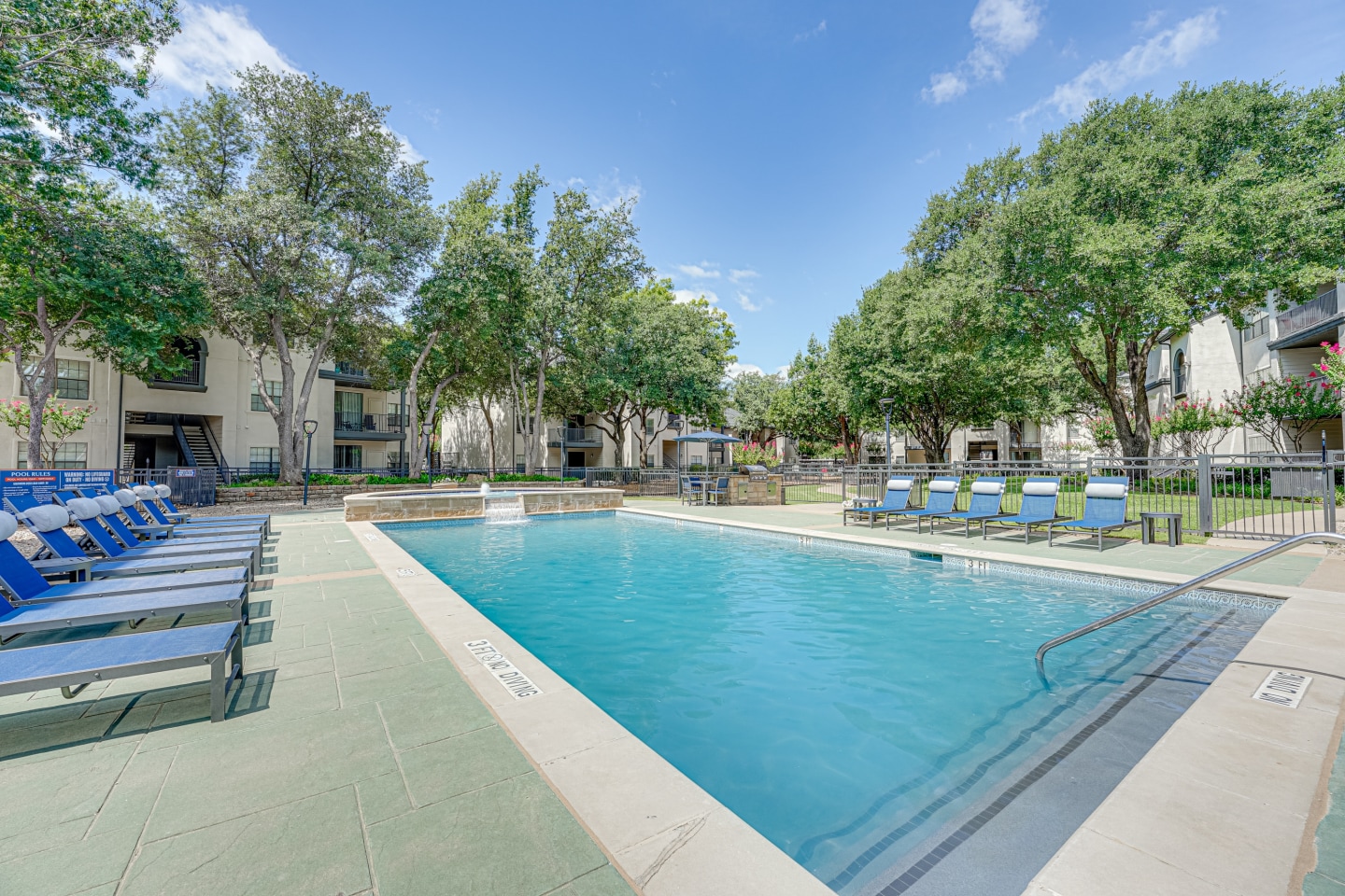 Carmel Creekside Image 42