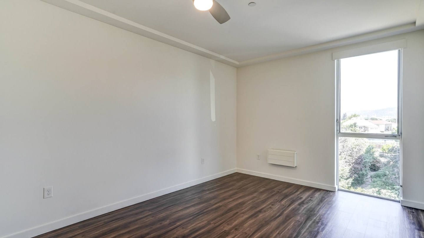 4801 Shattuck Image 33