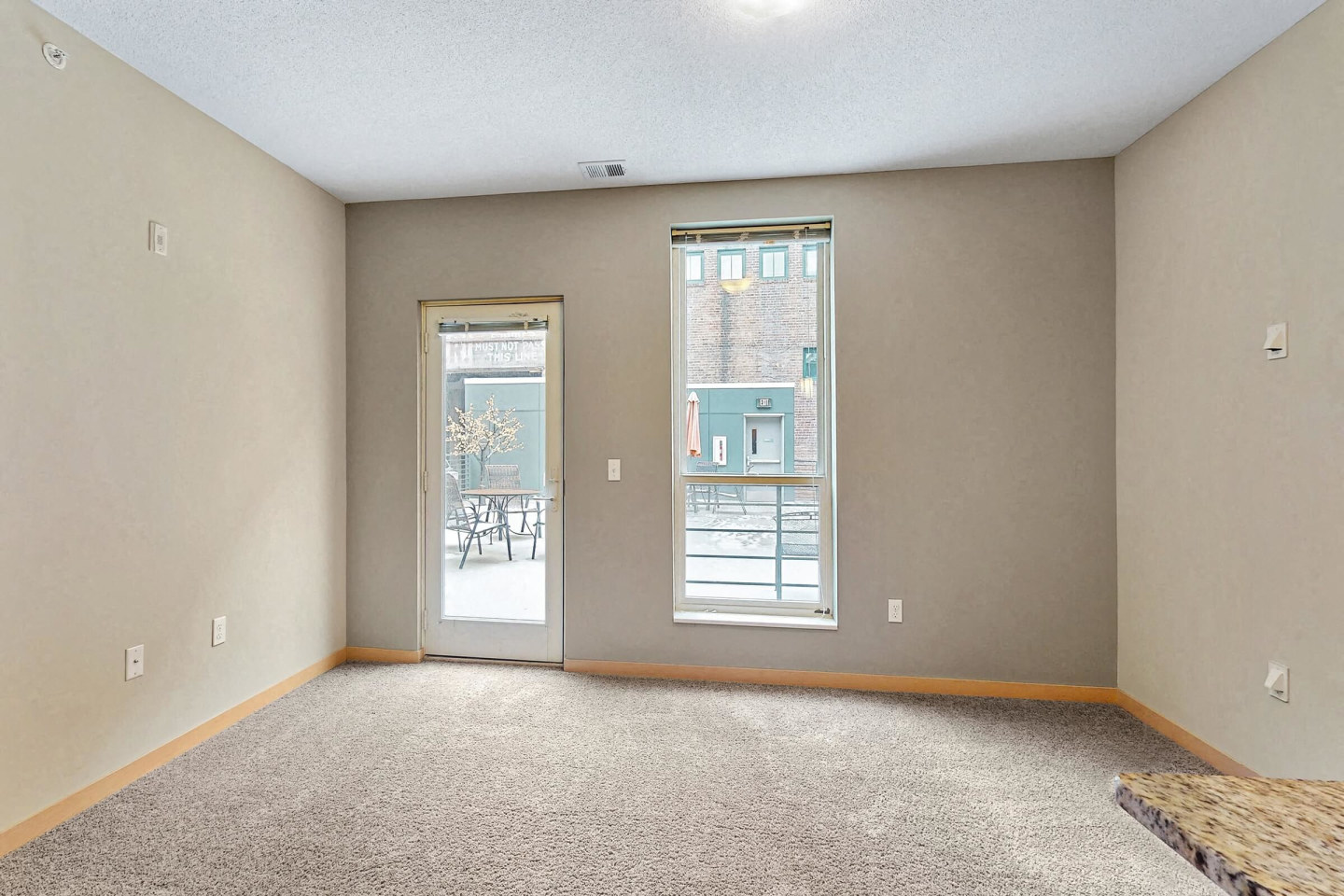 L14 Flats Image 58