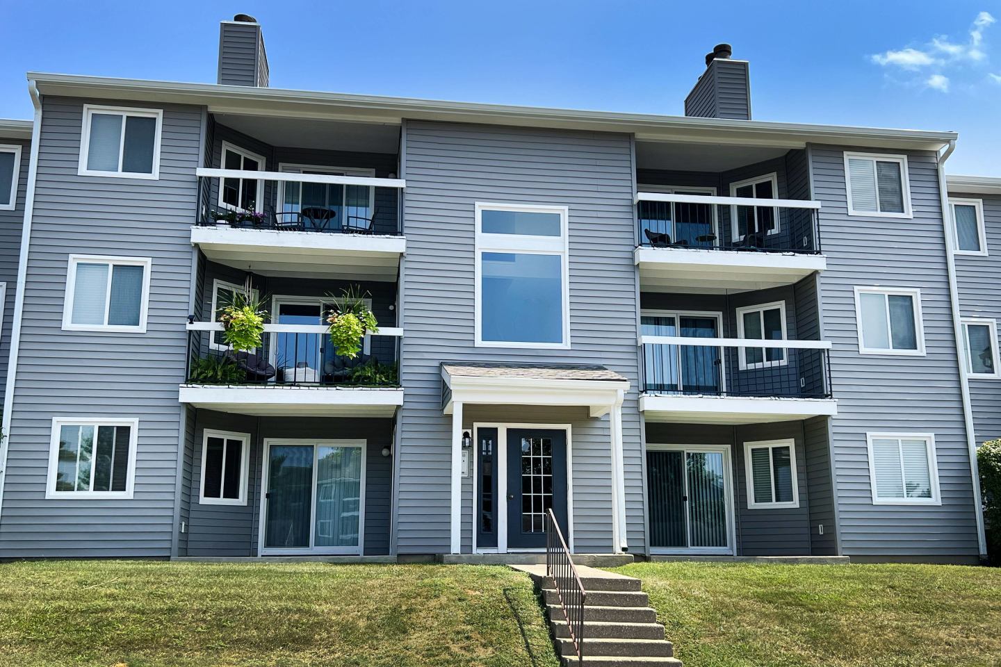 Deercross Apartments Image 6