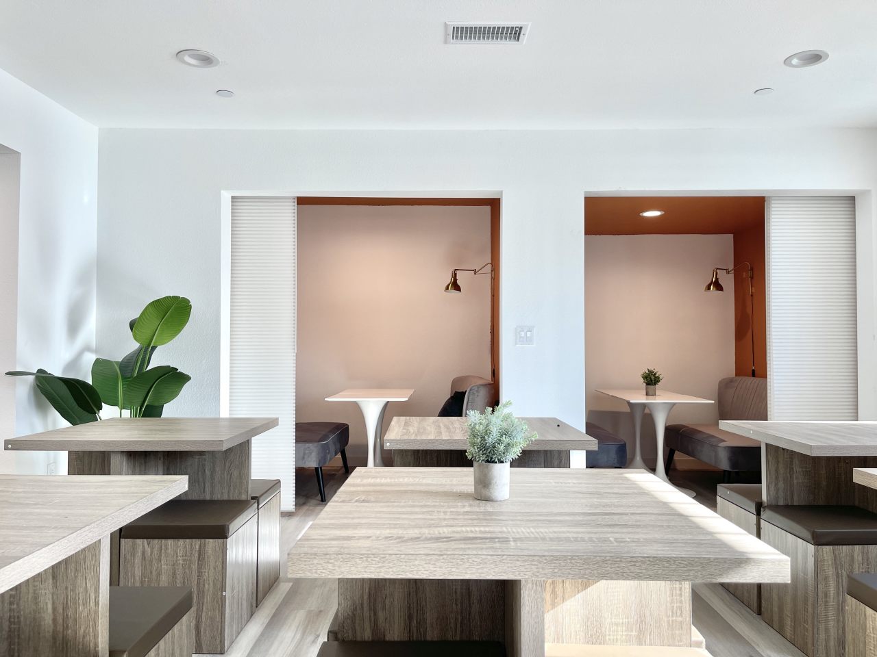 1476 W 35th St - Co-Living Image 19