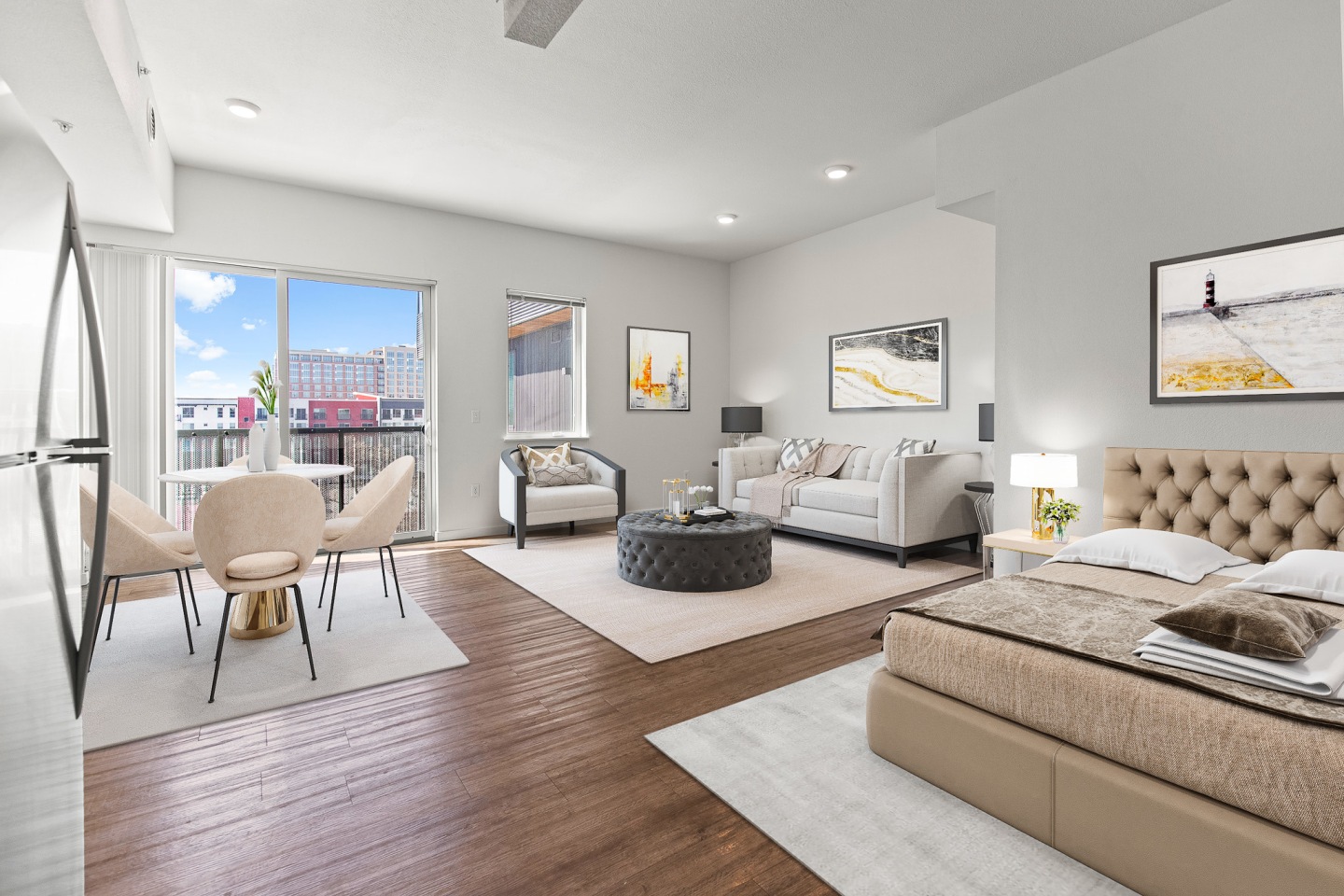 MOTO Apartments Image 11