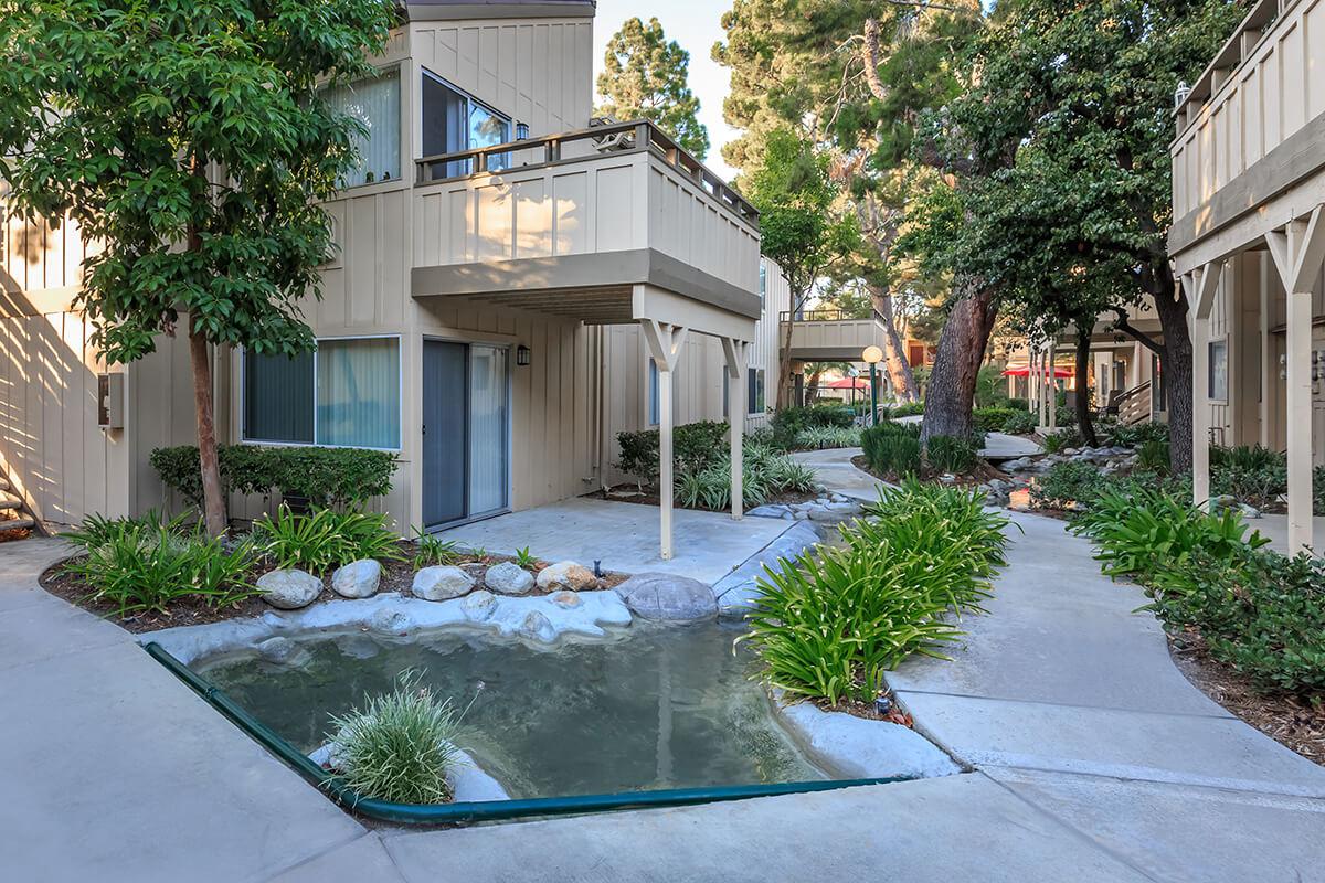 Highland Creek Apartment Homes Image 10