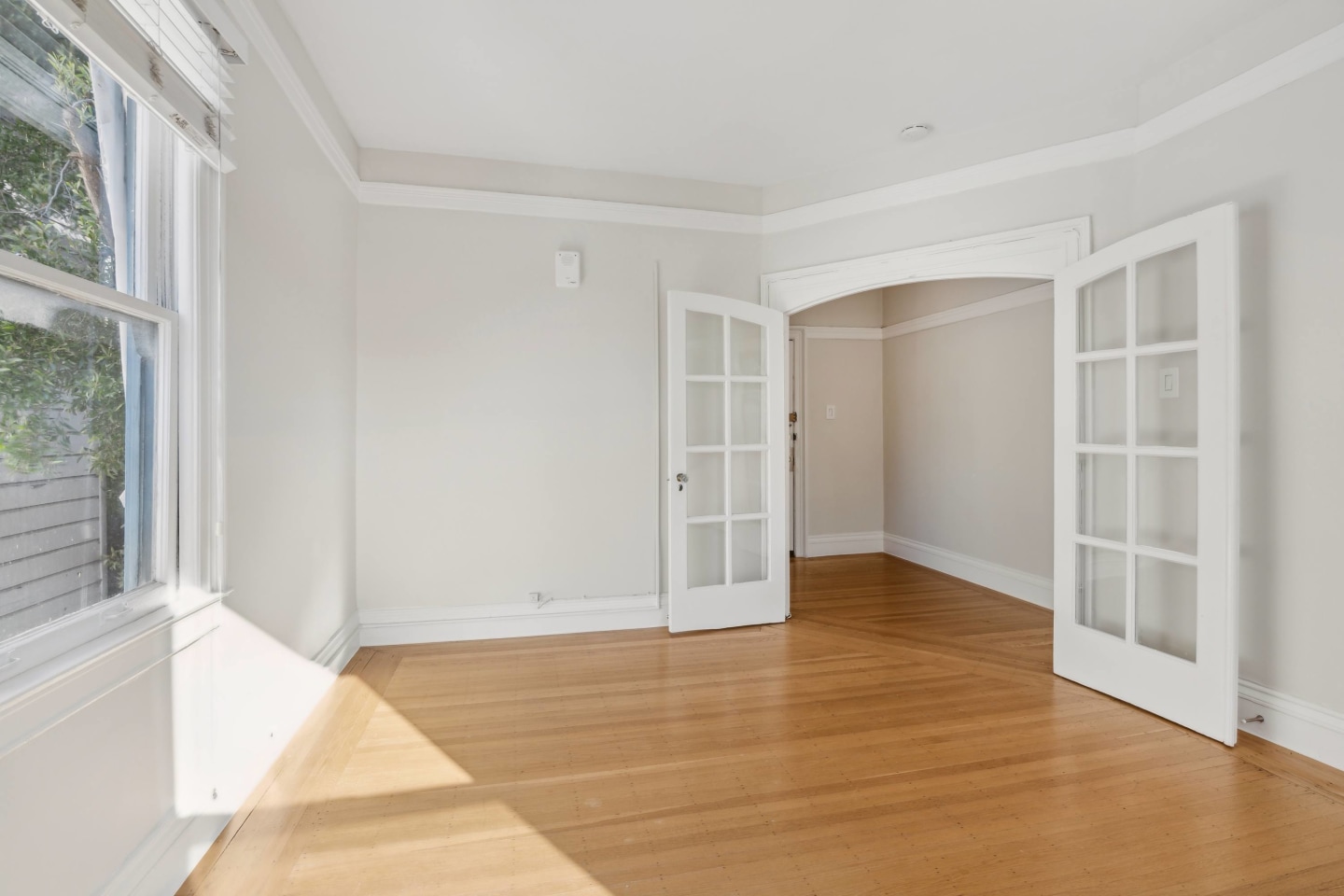 621 Stockton Image 43