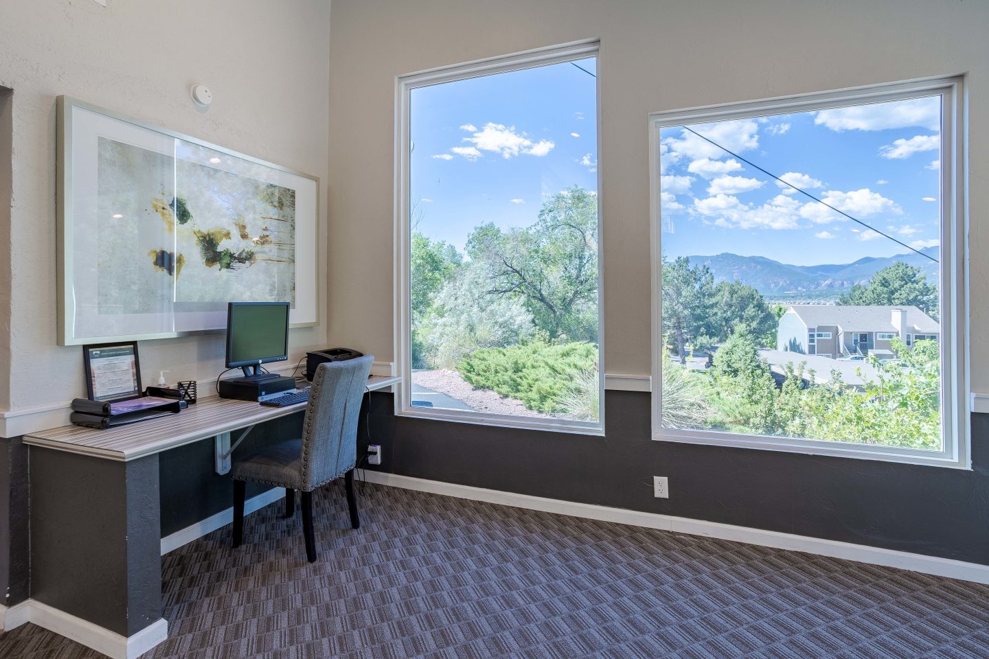 The Knolls at Sweetgrass Apartment Homes Image 3