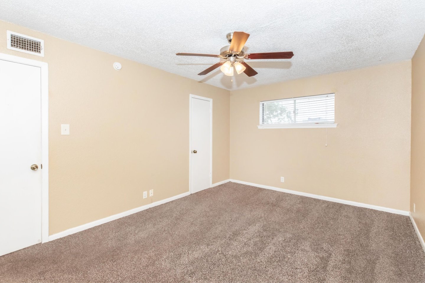 Chateau Santa Fe Apartments Image 8