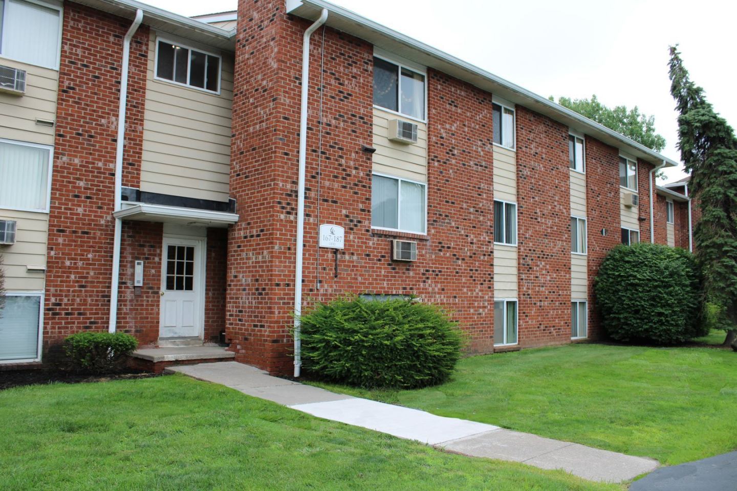 Highview Manor Apartments Image 54