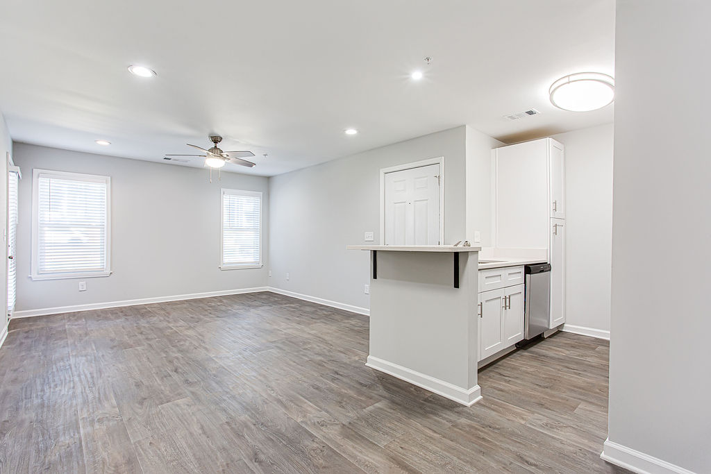 Wood Terrace Image 6