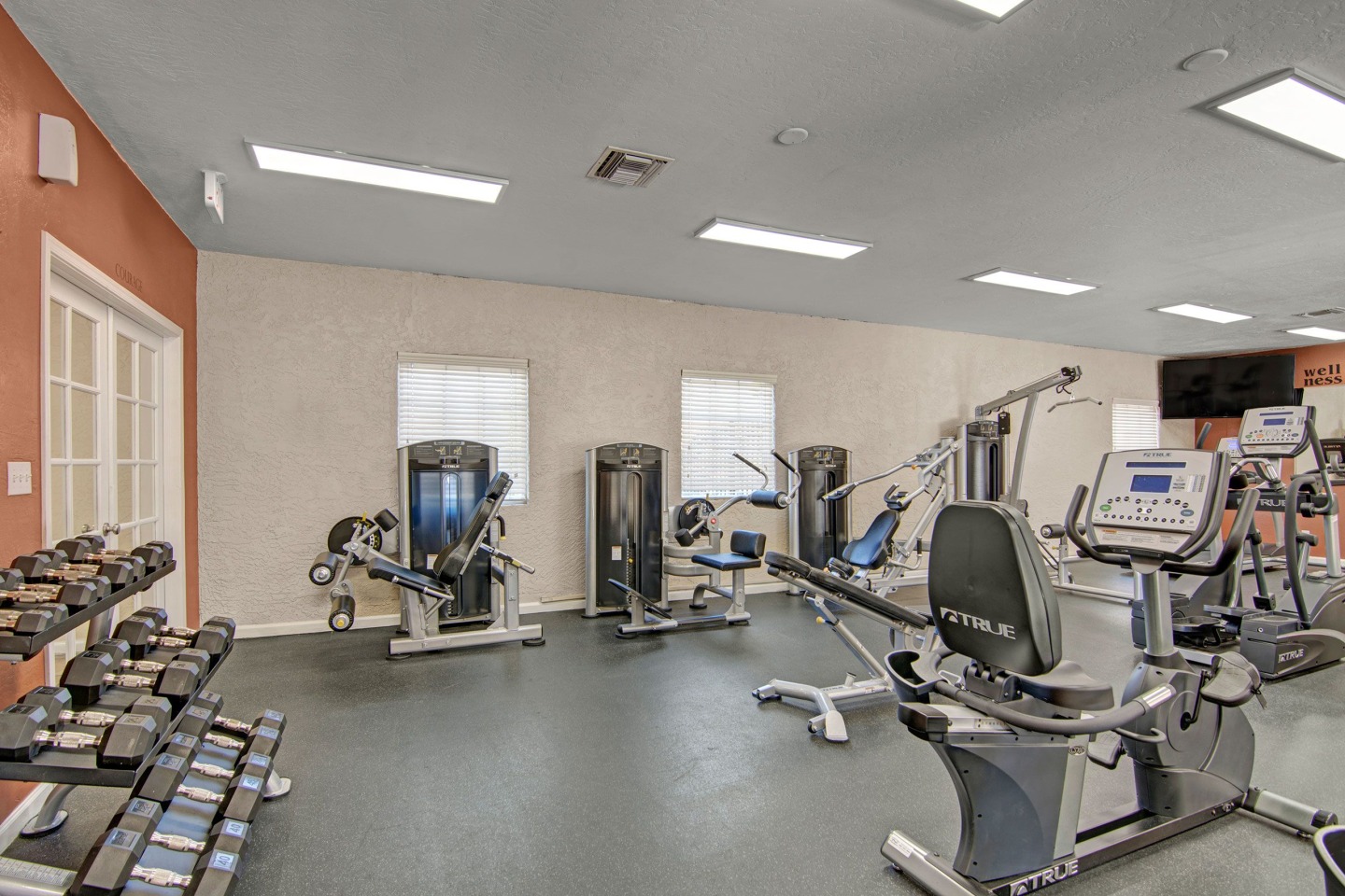 Motif Apartment Homes Image 14
