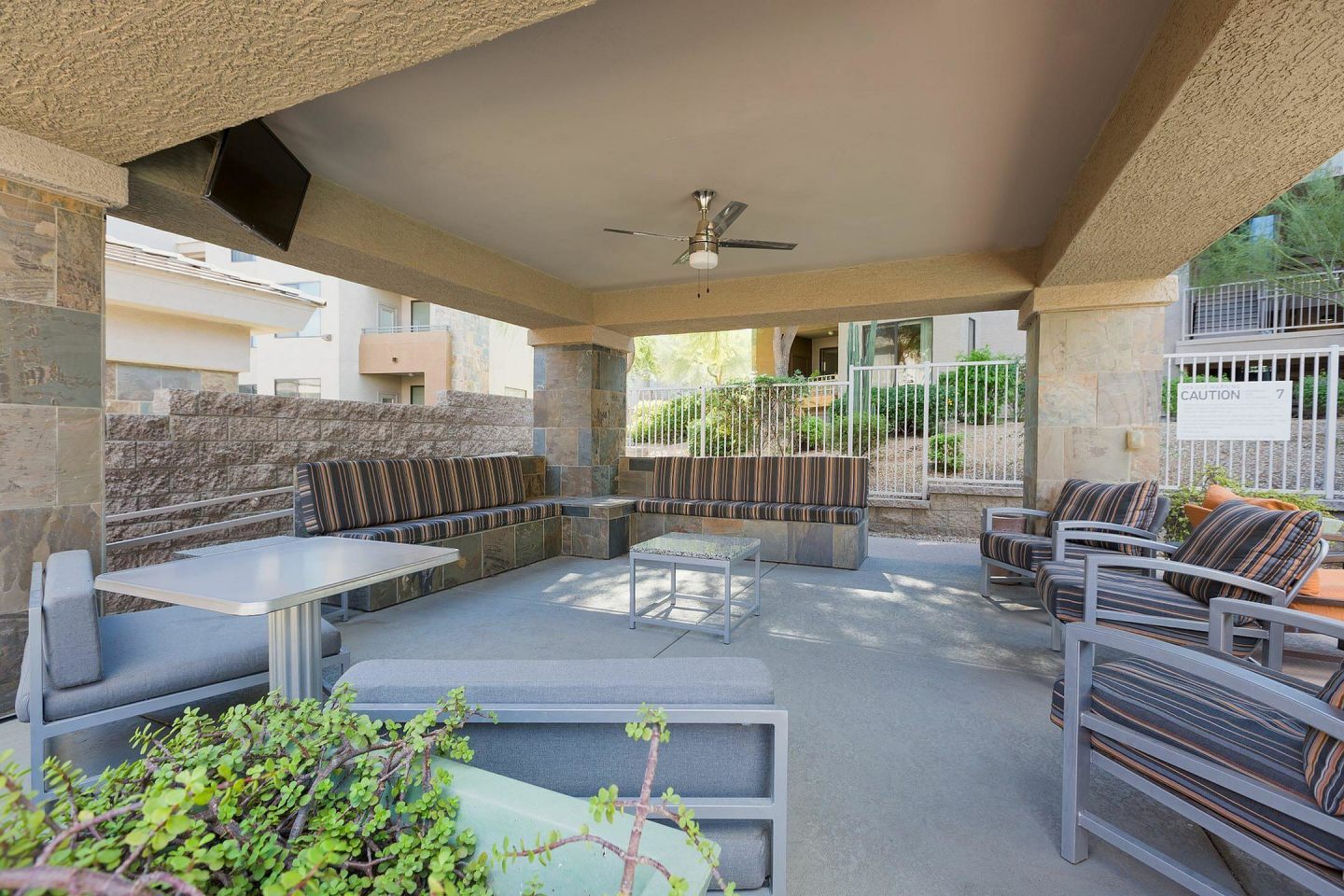 Aria on Cave Creek Image 5