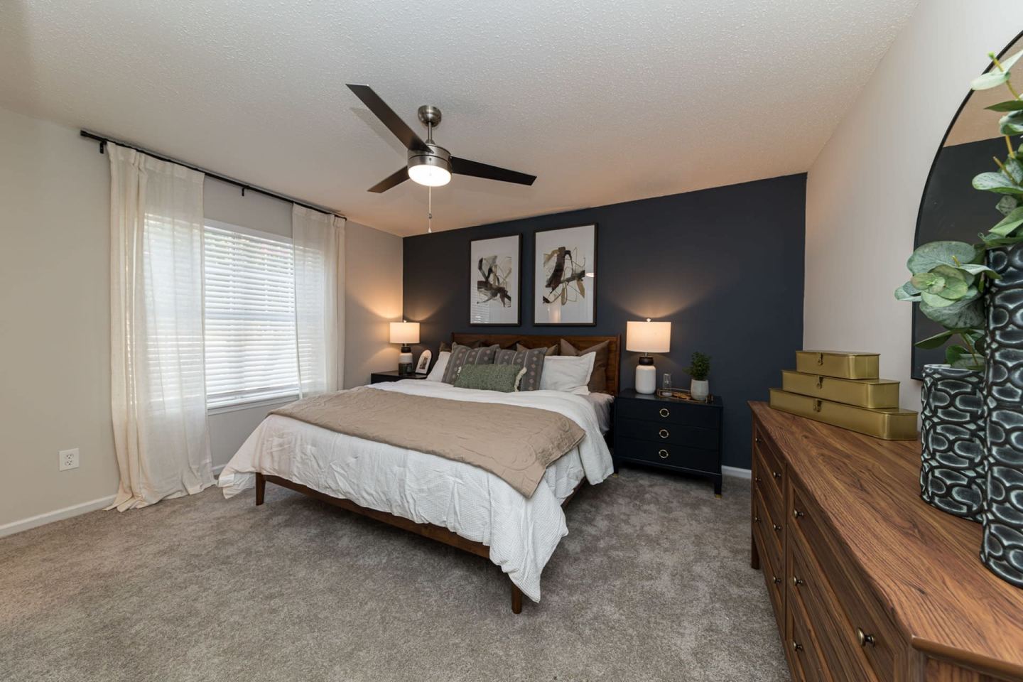 The Wesley Apartment Homes Image 11