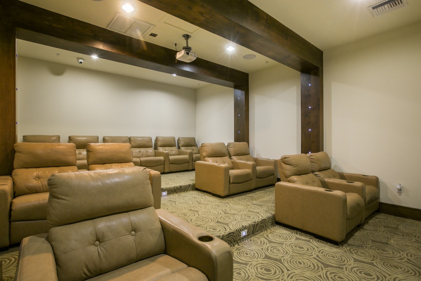 SkyStone Image 28