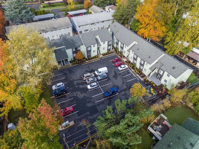 West End Apartments Image 12