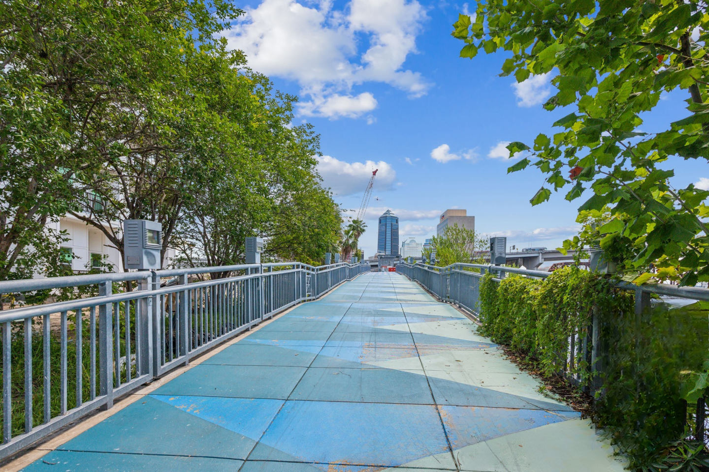 One Riverside Image 49