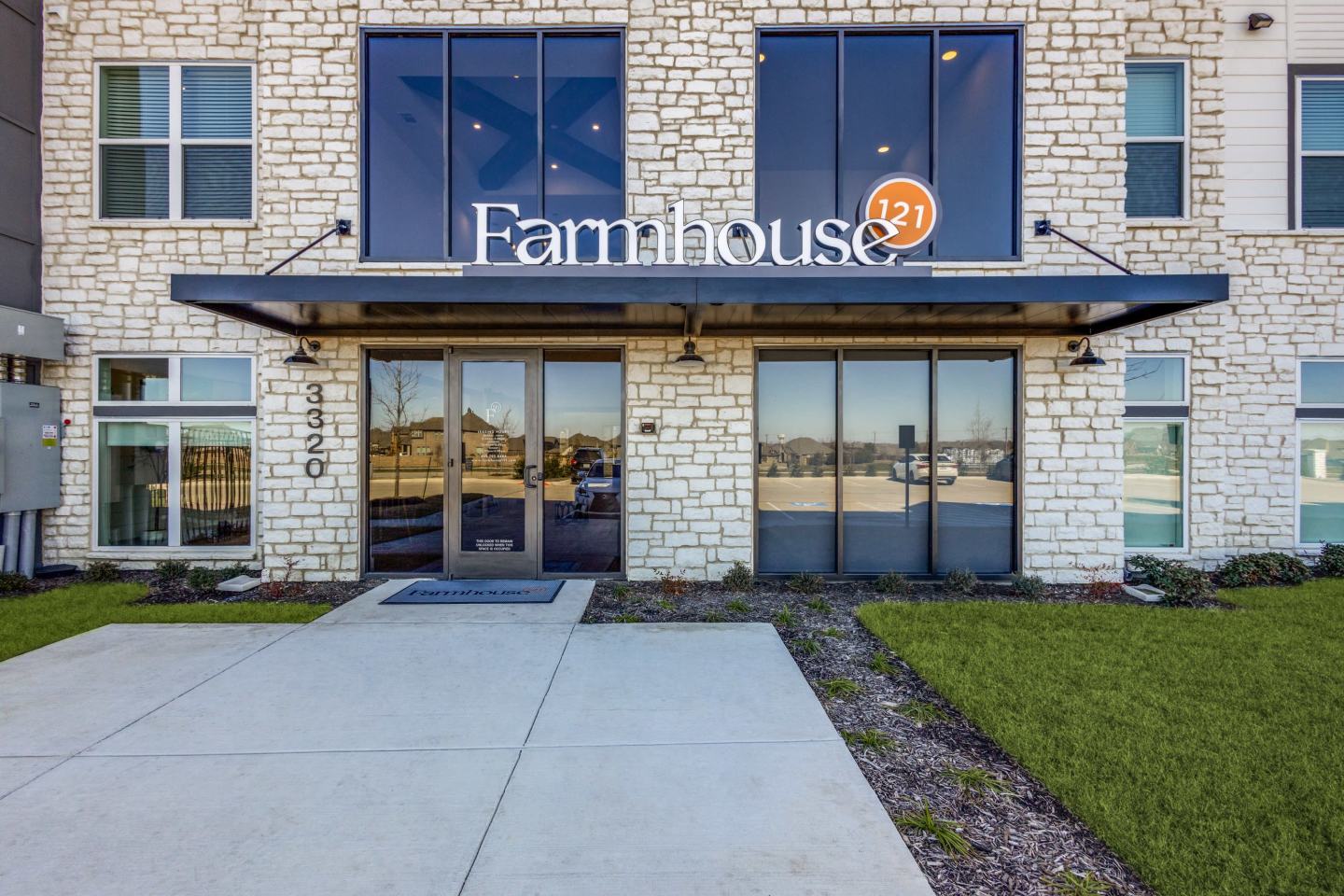 Farmhouse 121 Image 29