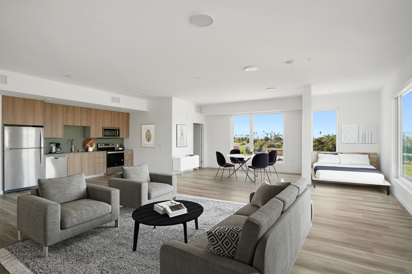 2221 Western Image 11