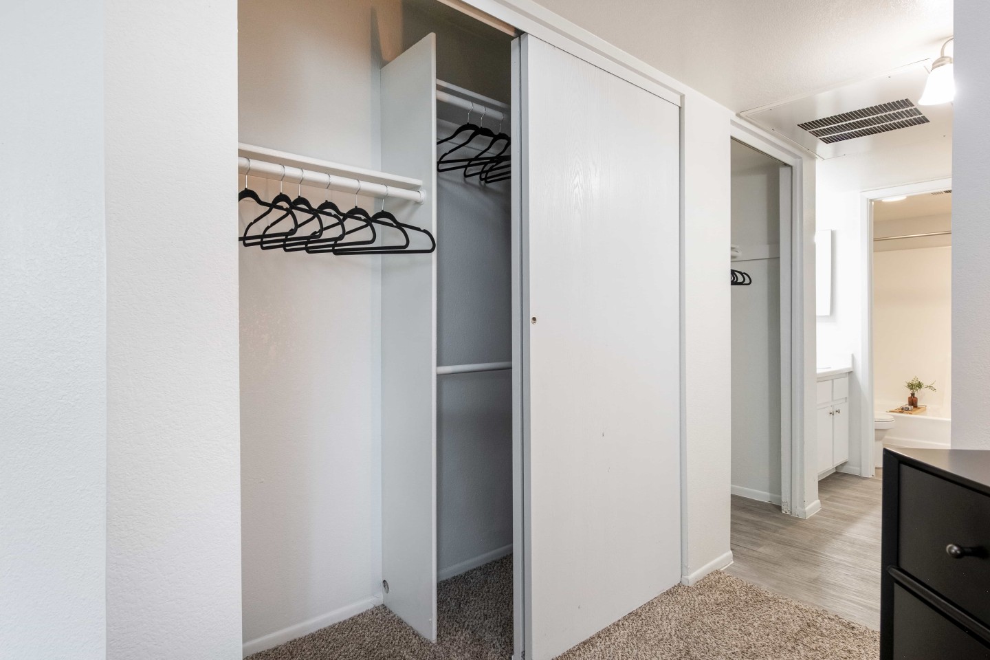 Stonybrook Apartments Image 20