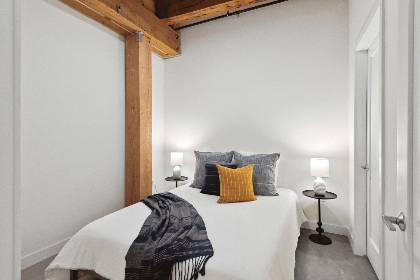 724 Lofts Image 39